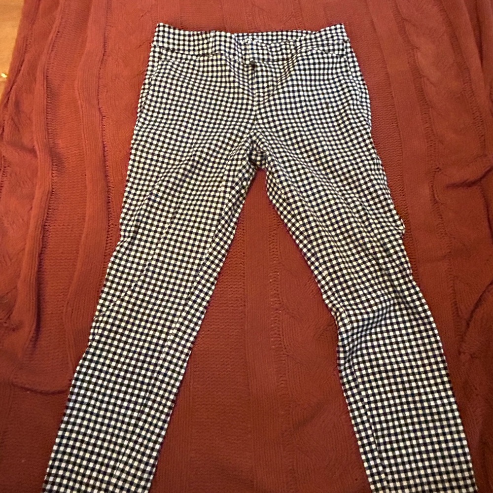 Old navy pixie cut gingham pants